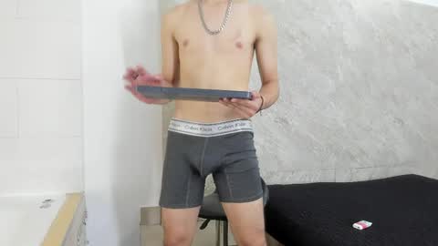 Snapshot of _axel_09 chatting on 04/11/26, 07:45 _axel_09 online show from 04/11/26, 07:45