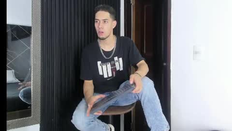 Snapshot of _axel_09 chatting on 05/05/26, 03:58 _axel_09 online show from 05/05/26, 03:58