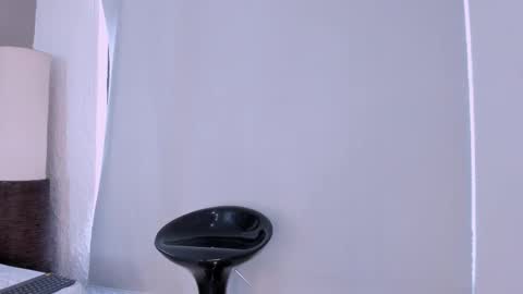 _axelking_ online show from 10/23/25, 11:42