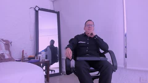 Snapshot of _axelking_ chatting on 02/07/26, 11:25 _axelking_ online show from 02/07/26, 11:25