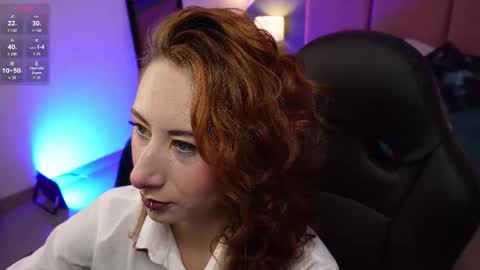 Sofia online show from 11/27/25, 01:13