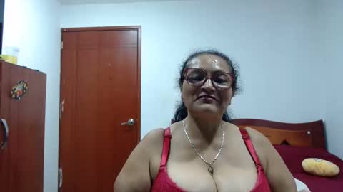 Snapshot of _bellanocturna chatting on 03/08/26, 12:08 _bellanocturna online show from 03/08/26, 12:08