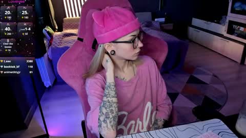 Olivia Subscribe to my Fansly -   online show from 04/28/26, 02:27