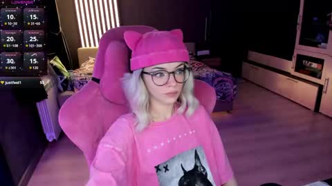 Olivia Subscribe to my Fansly -   online show from 05/22/26, 11:21