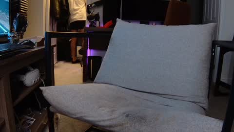 Snapshot of _black_lotus chatting on 12/02/24, 03:58 _black_lotus online show from 12/02/24, 03:58