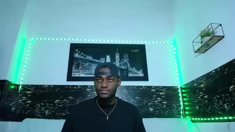 Snapshot of _black_stallion chatting on 09/23/25, 03:20 Andrew online show from 09/23/25, 03:20