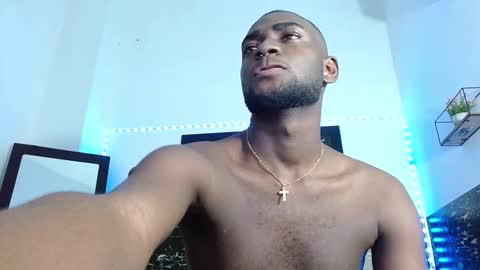 Snapshot of _black_stallion chatting on 10/08/25, 03:26 Andrew online show from 10/08/25, 03:26