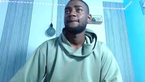 Snapshot of _black_stallion chatting on 10/23/25, 03:17 Andrew online show from 10/23/25, 03:17