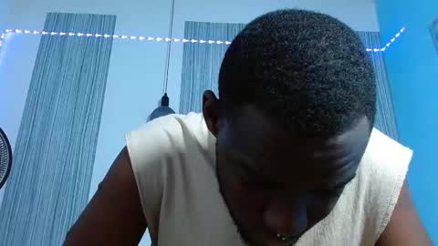 Snapshot of _black_stallion chatting on 10/24/25, 03:47 Andrew online show from 10/24/25, 03:47