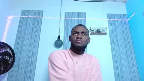 Snapshot of _black_stallion chatting on 10/28/25, 03:21 Andrew online show from 10/28/25, 03:21