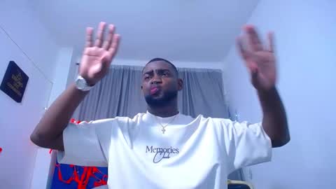 Snapshot of _black_stallion chatting on 10/30/25, 02:57 Andrew online show from 10/30/25, 02:57