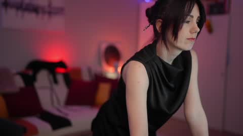 Lili online show from 03/26/26, 08:09