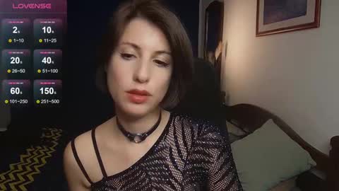 Snapshot of _blackpearl chatting on 02/18/25, 11:30 Laura online show from 02/18/25, 11:30