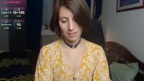 Snapshot of _blackpearl chatting on 03/06/25, 01:48 Laura online show from 03/06/25, 01:48