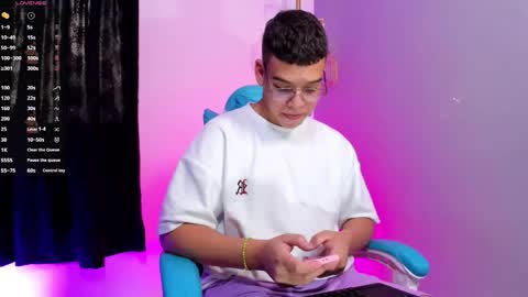 Snapshot of _blake_boy chatting on 10/16/25, 12:50 _blake_boy online show from 10/16/25, 12:50