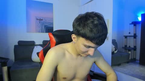 Snapshot of _blakee chatting on 01/21/25, 05:05 B L A K E online show from 01/21/25, 05:05