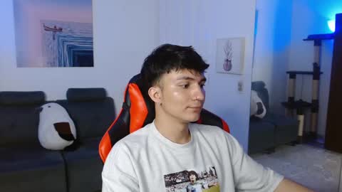 Snapshot of _blakee chatting on 02/27/25, 02:21 B L A K E online show from 02/27/25, 02:21