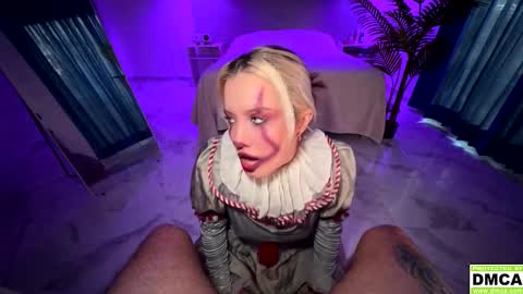 Snapshot of _blowjob_queen_ chatting on 11/01/25, 10:34 Hey were Vi and Alex VACATION FROM OCTOBER 31 TO NOVEMBER 12. AVAILABLE ON INST online show from 11/01/25, 10:34