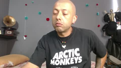 _bonnie__and_clyde online show from 06/16/26, 08:00