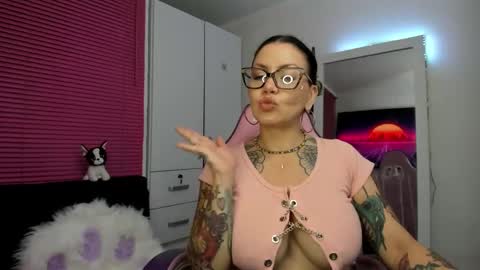Bonnie online show from 03/06/25, 12:21