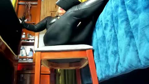 Snapshot of _brendamichel_ chatting on 05/16/26, 12:37 Brenda online show from 05/16/26, 12:37