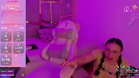 Angie  Independent model online show from 05/30/26, 07:38