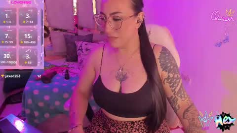 Snapshot of _briigite chatting on 06/18/26, 11:53 Angie Independent model online show from 06/18/26, 11:53