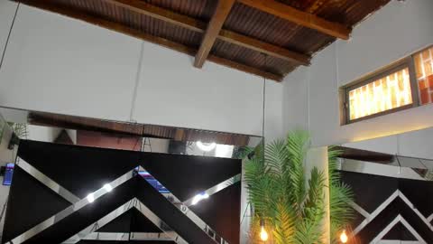 Candy online show from 09/18/25, 05:59