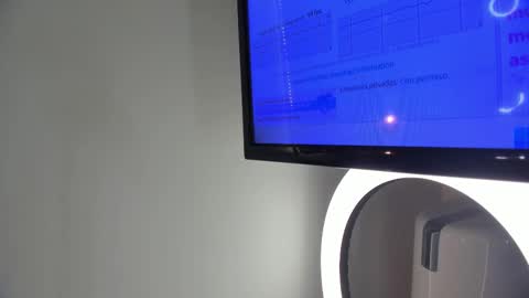 Candy online show from 10/02/25, 06:04