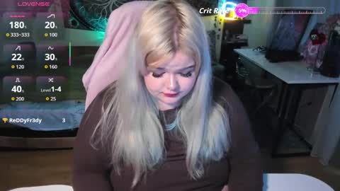 _candym1lky_ online show from 02/26/26, 07:40