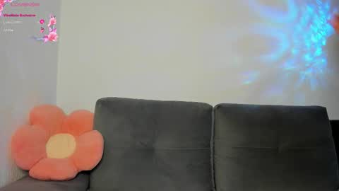 _capybara0_0 online show from 10/25/25, 04:31