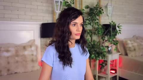 _carlawhite_ online show from 06/10/26, 03:39