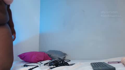 Caro. online show from 10/01/25, 06:36