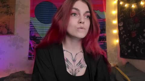 Snapshot of _caroline_coy chatting on 01/16/25, 03:13 Caroline online show from 01/16/25, 03:13