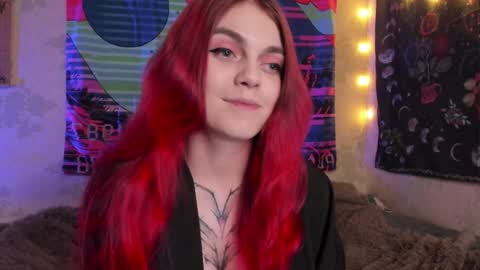 Snapshot of _caroline_coy chatting on 01/24/25, 01:14 Caroline online show from 01/24/25, 01:14