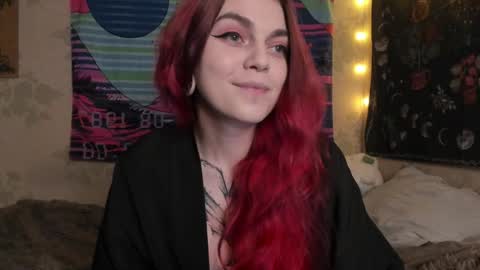 Snapshot of _caroline_coy chatting on 01/31/25, 04:06 Caroline online show from 01/31/25, 04:06