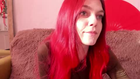 Snapshot of _caroline_coy chatting on 09/25/25, 12:20 Caroline online show from 09/25/25, 12:20