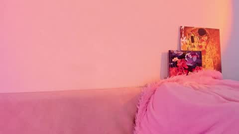 Christina Chris online show from 02/18/25, 04:26