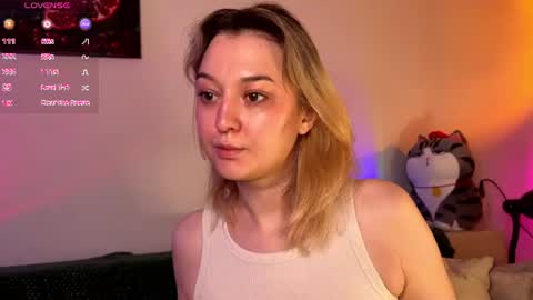Snapshot of _ccrystaa_ chatting on 07/24/26, 03:59 Christina Chris online show from 07/24/26, 03:59