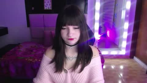 _charlotte_collins_ online show from 11/15/25, 02:24