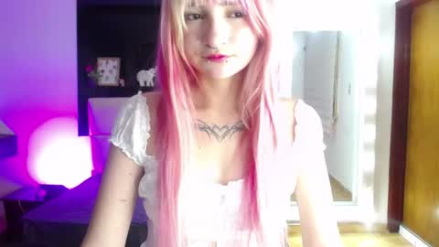 _charlotte_collins_ online show from 06/23/26, 04:16