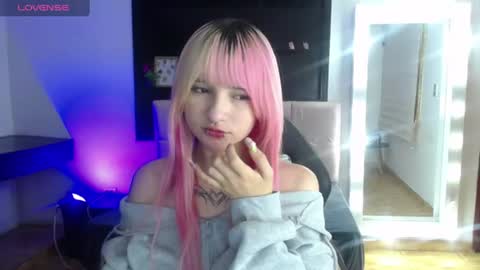 _charlotte_collins_ online show from 06/27/26, 03:28