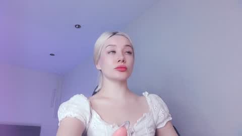 Angelina online show from 01/19/25, 08:41