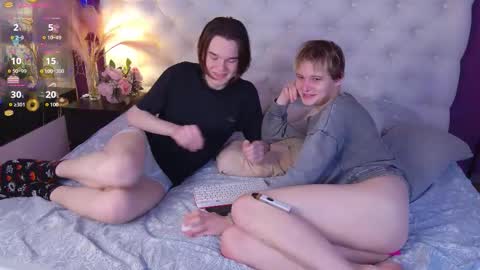 _cheesecake_s online show from 10/23/25, 02:44