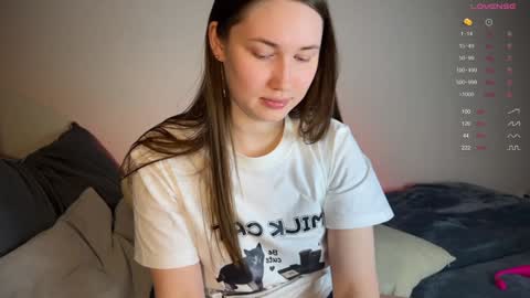 Snapshot of _chloe_miller_ chatting on 12/07/24, 01:36 _chloe_miller_ online show from 12/07/24, 01:36