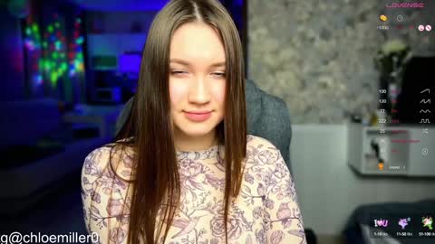 Snapshot of _chloe_miller_ chatting on 01/17/25, 06:02 _chloe_miller_ online show from 01/17/25, 06:02