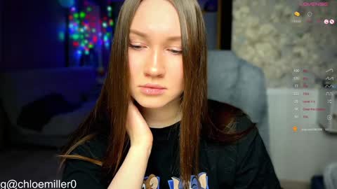 Snapshot of _chloe_miller_ chatting on 01/19/25, 04:25 _chloe_miller_ online show from 01/19/25, 04:25