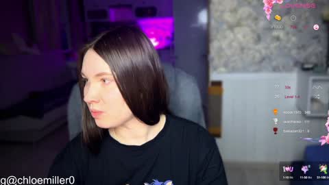 Snapshot of _chloe_miller_ chatting on 02/04/25, 02:39 _chloe_miller_ online show from 02/04/25, 02:39
