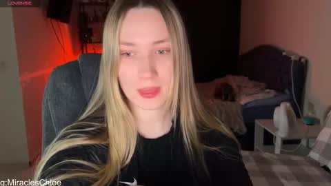 Snapshot of _chloe_miller_ chatting on 02/19/26, 03:19 _chloe_miller_ online show from 02/19/26, 03:19