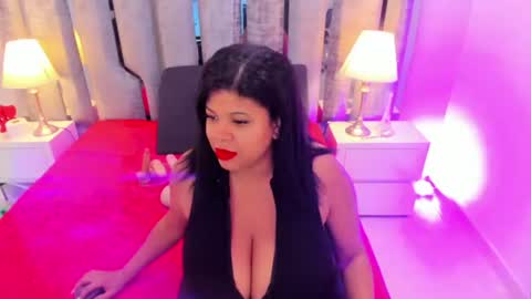 _ciara_benet_ online show from 06/19/26, 11:47